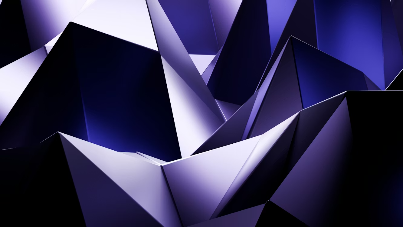 immagine astratta di piramidi dai colori viola e blu