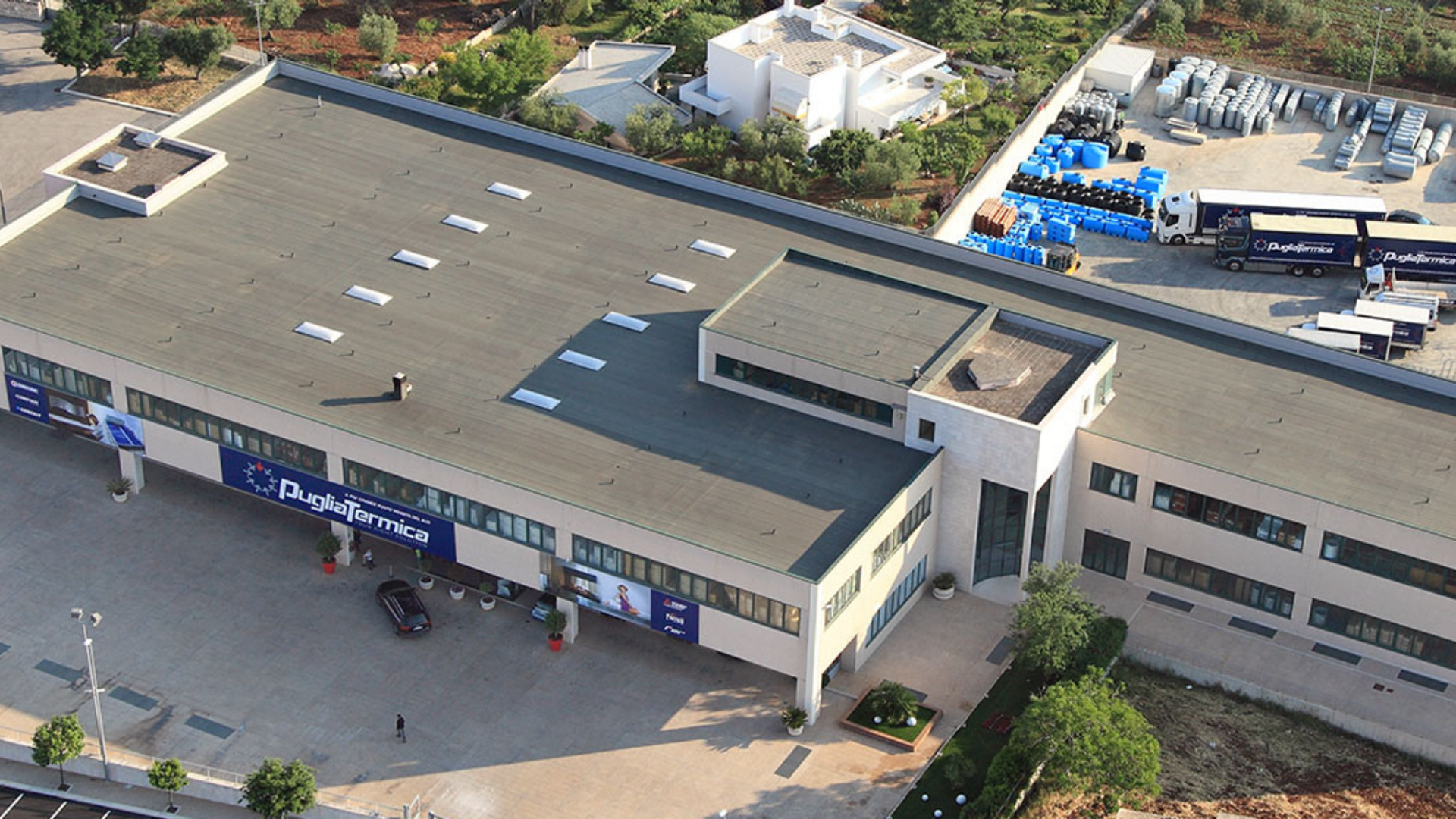 Case history Puglia Termica, edificio ripreso dall'alto