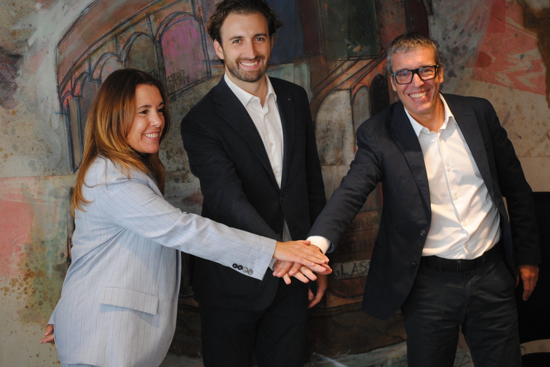 Signatura de l'acord perquè Andornet s'incorpori a Var Group