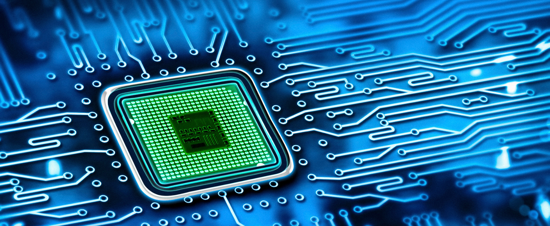 Primo piano di un microchip verde su una scheda elettronica